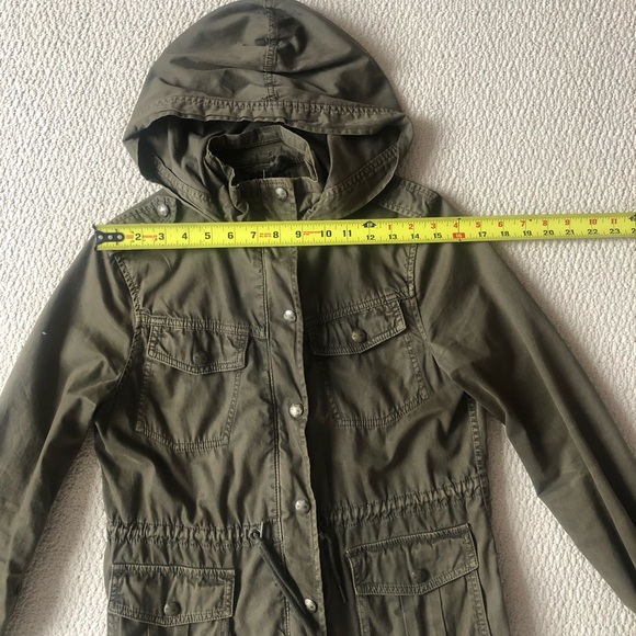 Aritzia army green fall jacket - Picture 6 of 6